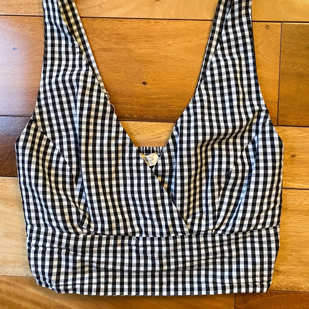 -barely worn- John Galt cropped tank top
